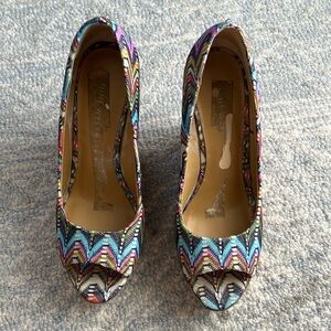 Nine West colorful wedges 4-4.5 high heels does have mare on one heel see pic